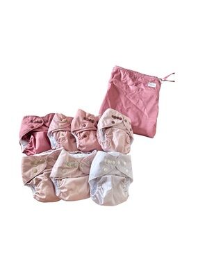 Nora's Nursery Cloth Diapers One Size Adjustable Pocket Diapers and Wet Bag